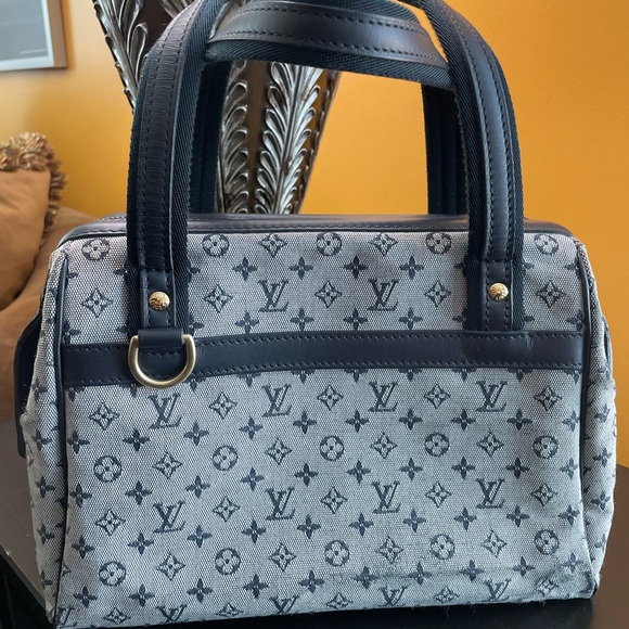 👜👖✨Authentic Louis Vuitton Denim Handbag ✨👖👜 - Picture 5 of 10